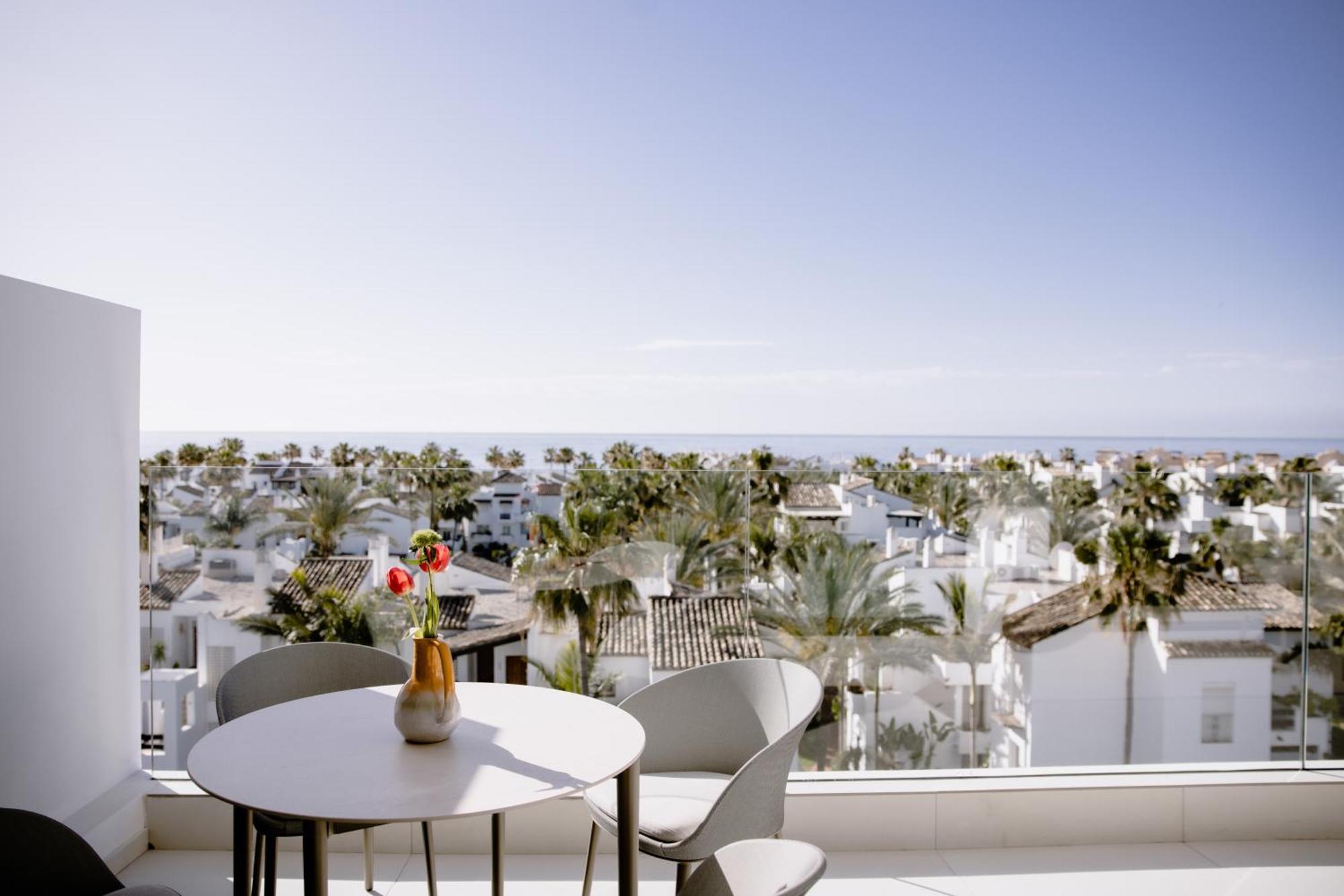 The Flag Hotel Marbella, Estepona Adult Recommended Dış mekan fotoğraf