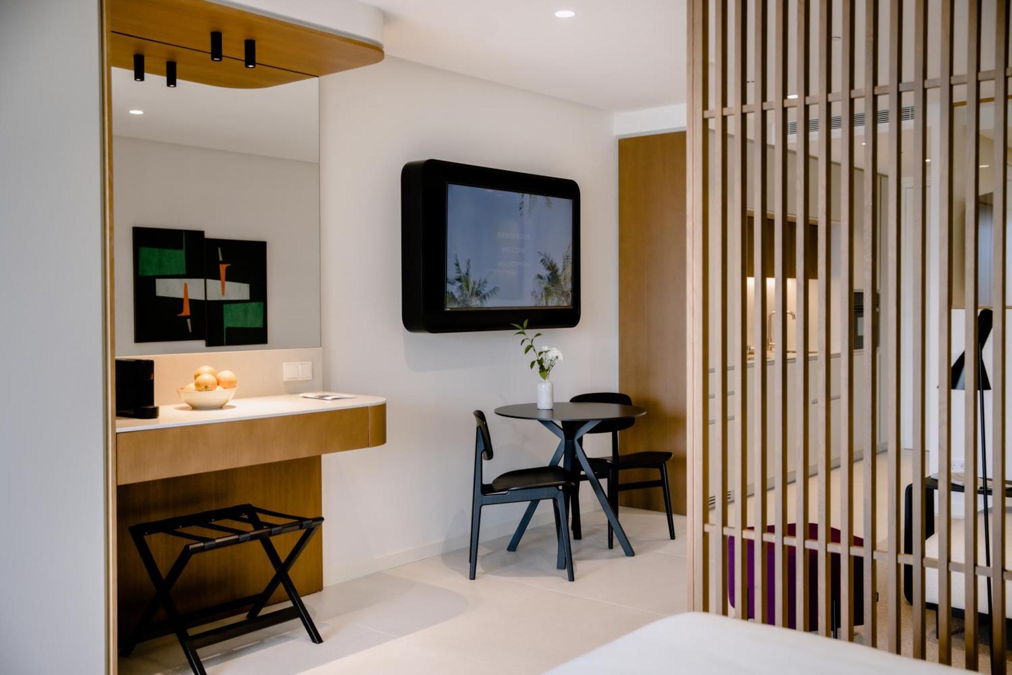 The Flag Hotel Marbella, Estepona Adult Recommended Dış mekan fotoğraf
