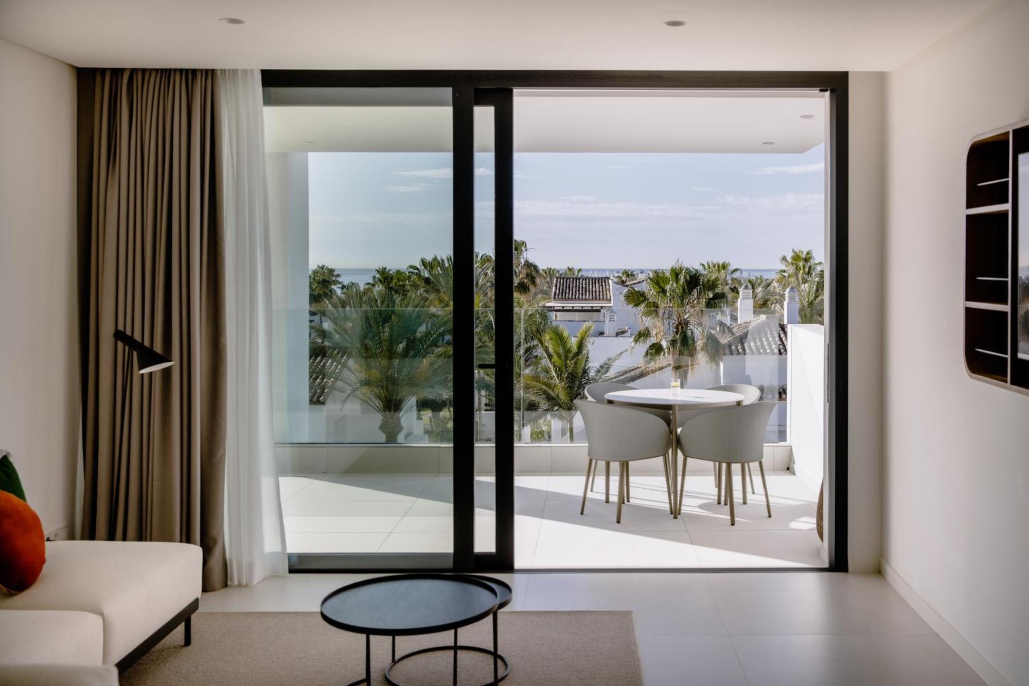 The Flag Hotel Marbella, Estepona Adult Recommended Dış mekan fotoğraf