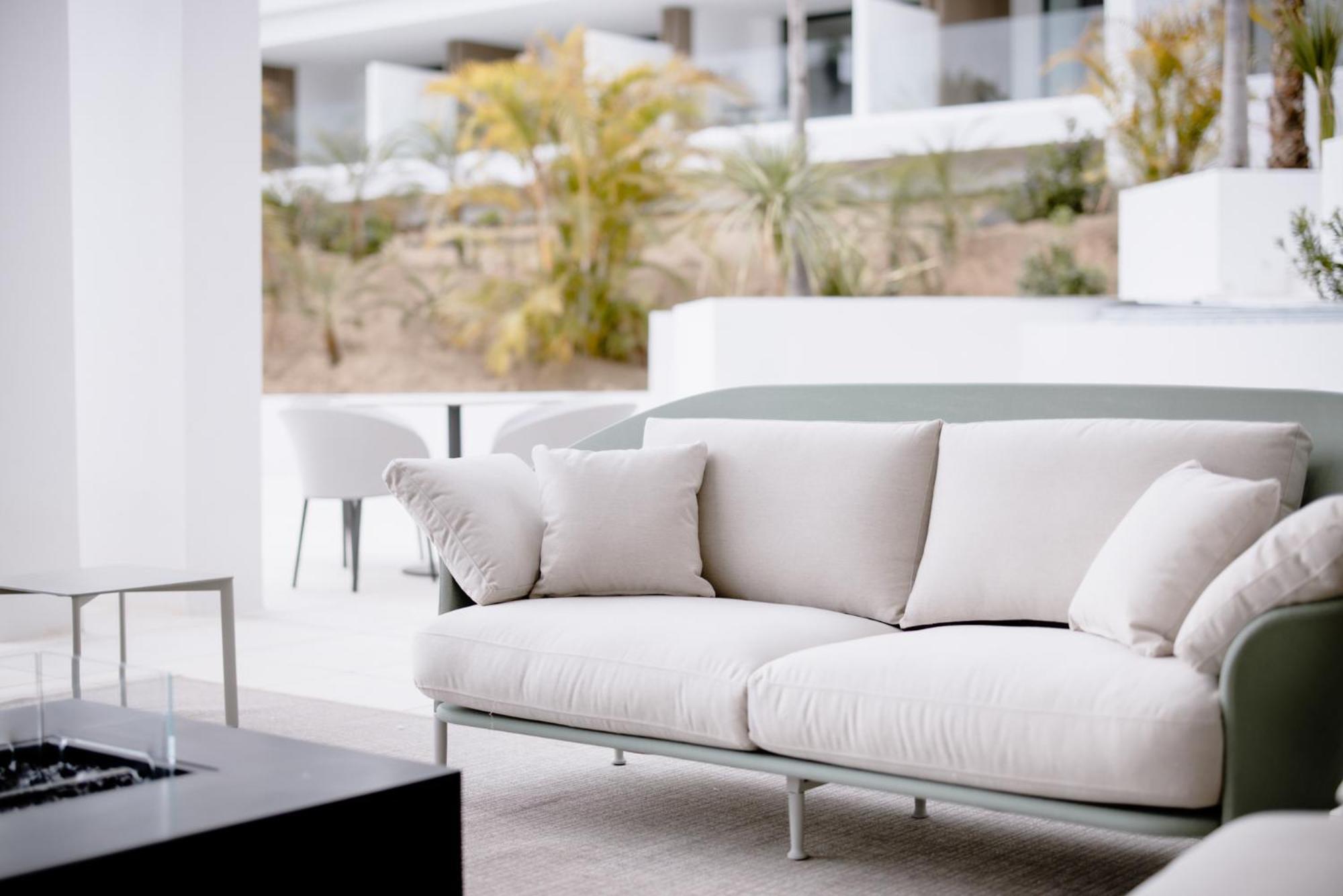 The Flag Hotel Marbella, Estepona Adult Recommended Dış mekan fotoğraf