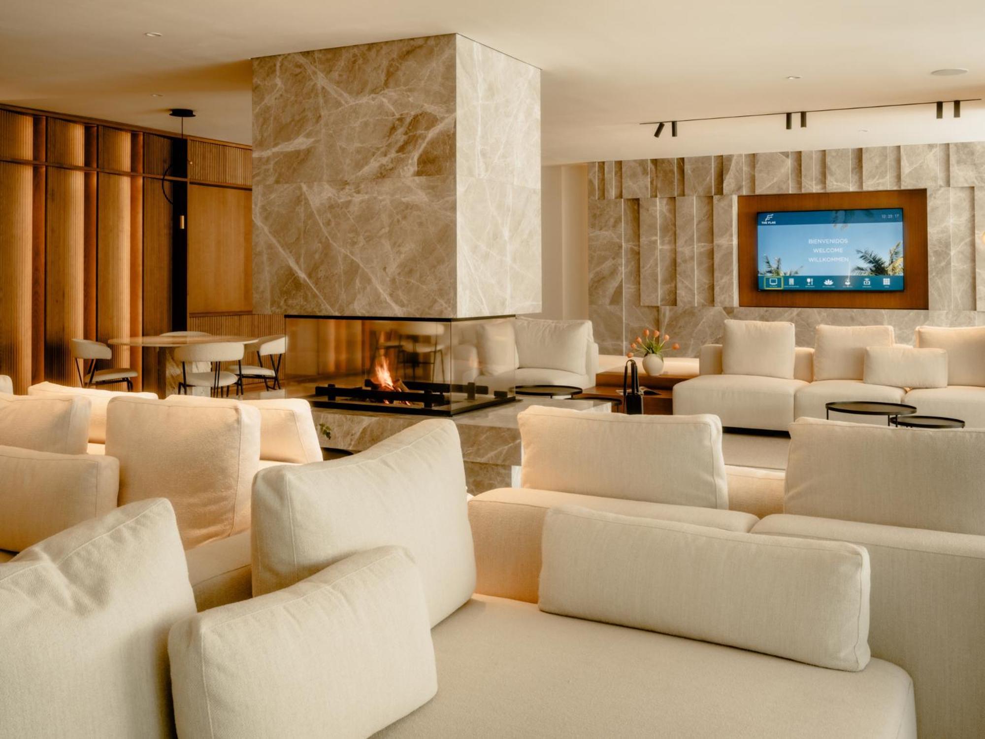 The Flag Hotel Marbella, Estepona Adult Recommended Dış mekan fotoğraf